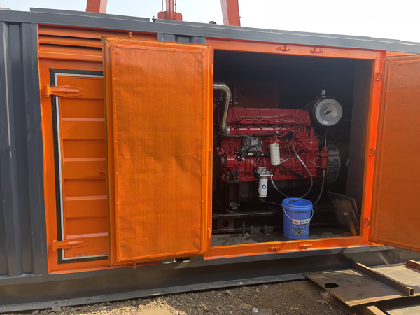 利辛哪些因素会影响 200KW 柴油发电机的燃油消耗率？