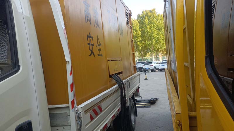 利辛如何判断柴油发电机组和UPS电源的切换时间是否符合要求？